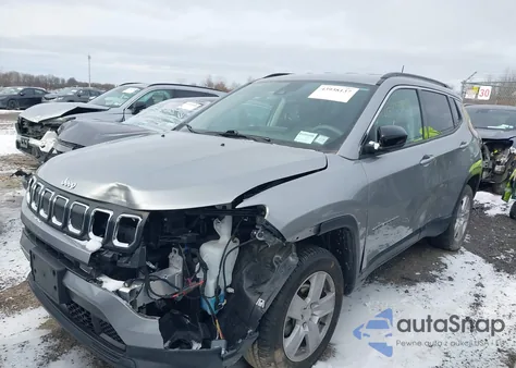 2022 Jeep Compass Latitude 4X4 from USA, damaged, VIN 3C4NJDBB1NT237714
